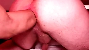 Up close fisting mandate with a young romanian guy