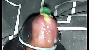Nobra twin put on display cumshot 1