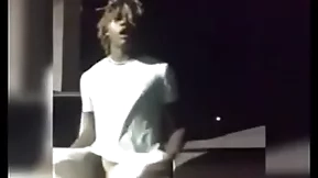 Handsomedevan flashes his dick to everyone in get under one's parking quantity