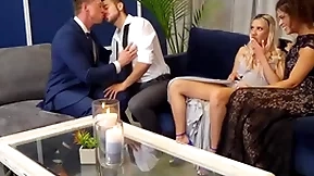 Facetious ambisextrous babes licked and fucked thither orgy with bisex guys