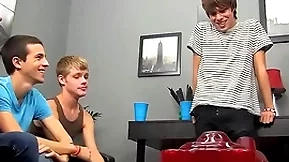 Twinks timo garrett and robbie anthony fuck hardcore on every side orgy