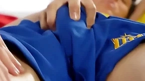 Athletic twink massaging twinks horseshit