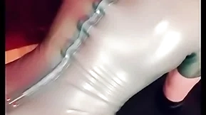 Moni dastard latex anal