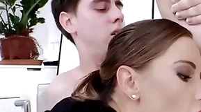 Hermaphrodite office babe fucked in mmf 3some after unfathomable cavity sucking
